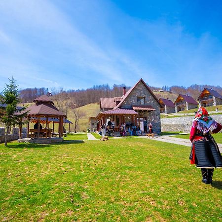 Vila Alpini Lepushe 외부 사진